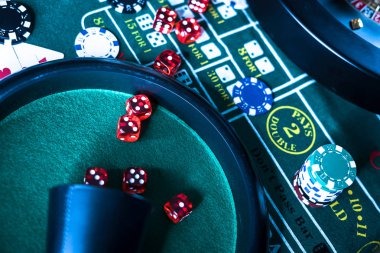 Live dealer Texas Poker table at kentang bet studio